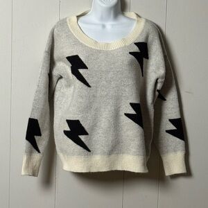 Miracle Women Cream and Black Lightning Cotton Blend Scoop Neck Sweater Size S/M